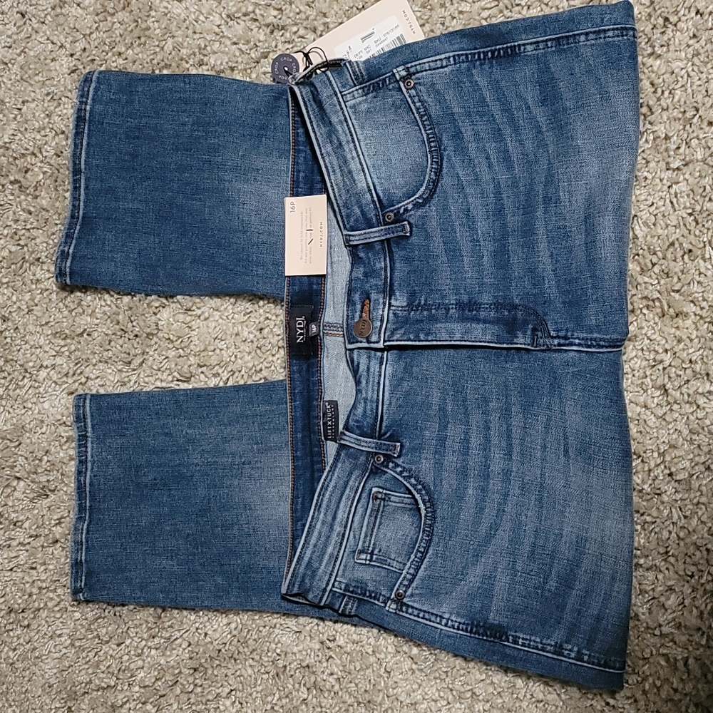 NYDJ Crop pants